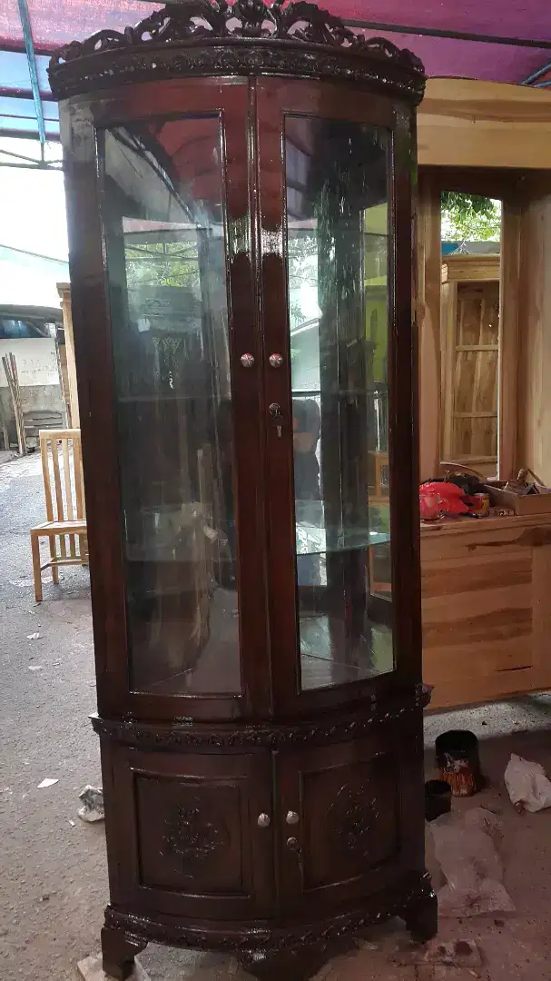 Lemari Sudut / Buffet Sudut Jati 2 Pintu
