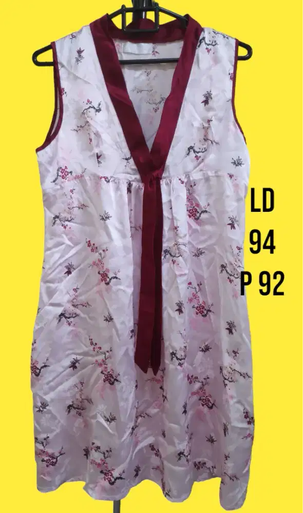 Dress pink motif cantik korea, nyaman.