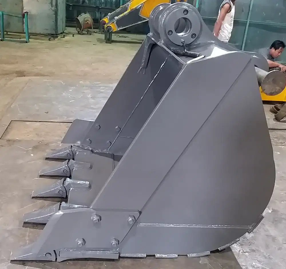 Bucket Std 0.9m3 Kelas 20Ton Kobelco Komatsu Cat Sany Liugong Hitachi