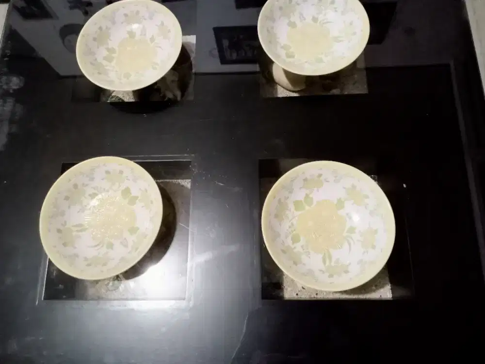 Mangkok piring hallmark sogo