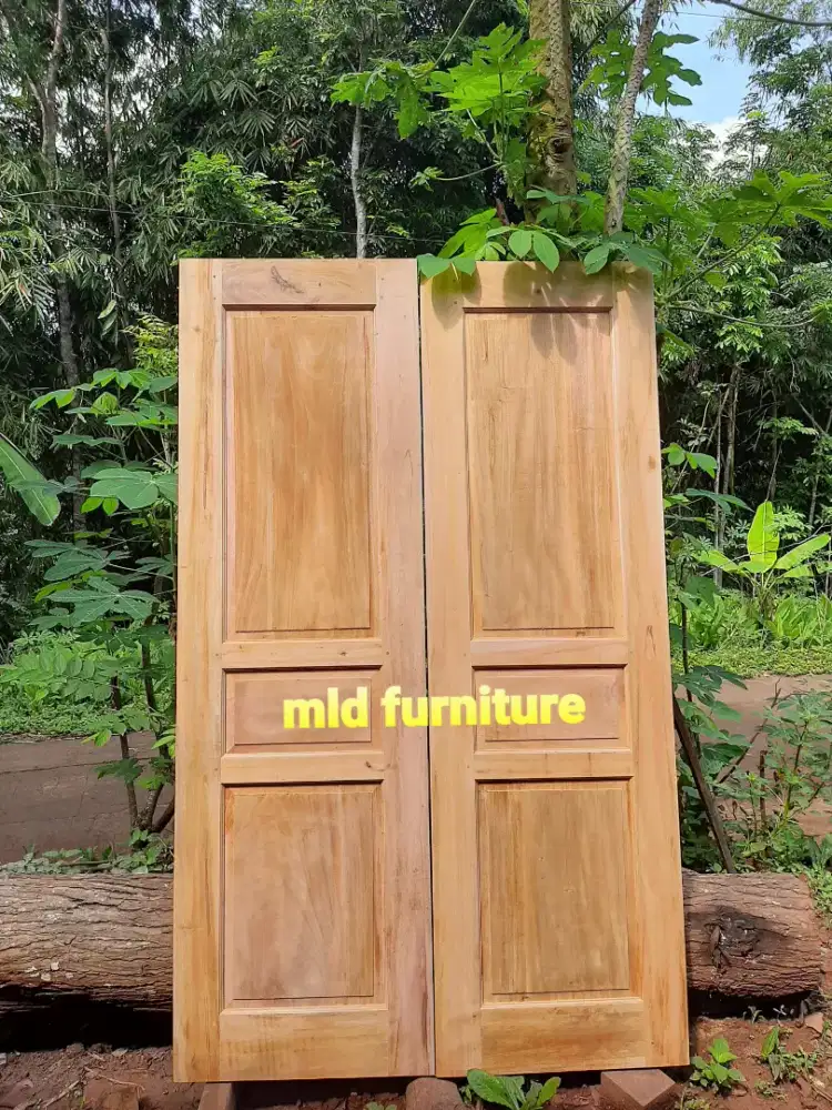 Jasa pasang jendela dan pintu