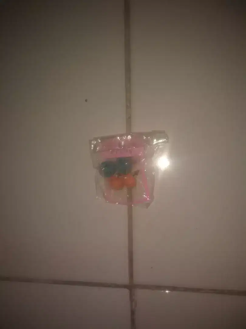 Anting model bunga