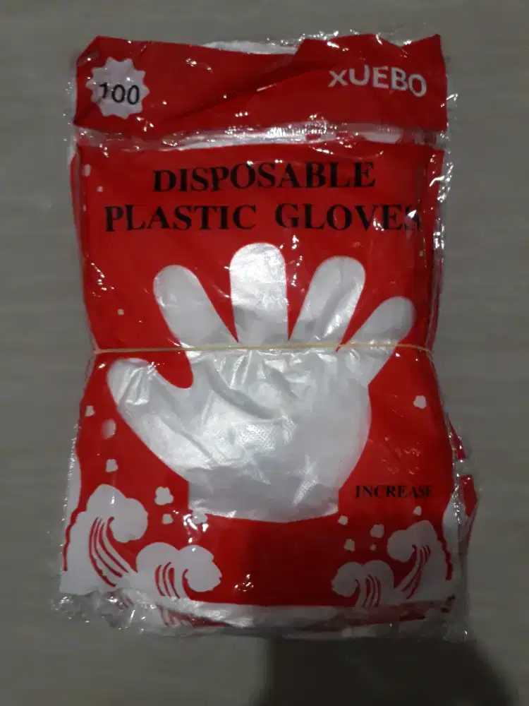 Sarung tangan plastik isi 100 pcs Rp 17.000