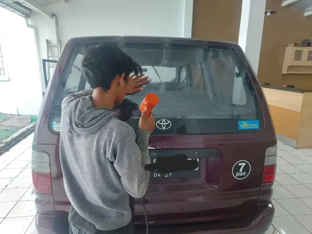 kaca film mobil panggilan home service