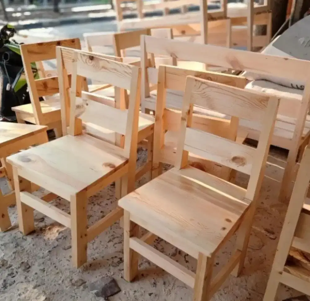 Kursi Standart Kayu Jati Belanda