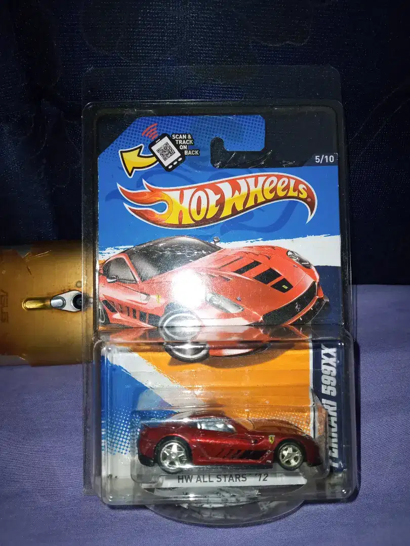 Hotwheels THS super treasury hunt ferrari 599 ban karet with protector