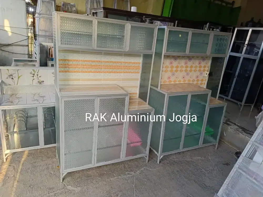 Rak piring Bahan Tebal Rapi Alusan