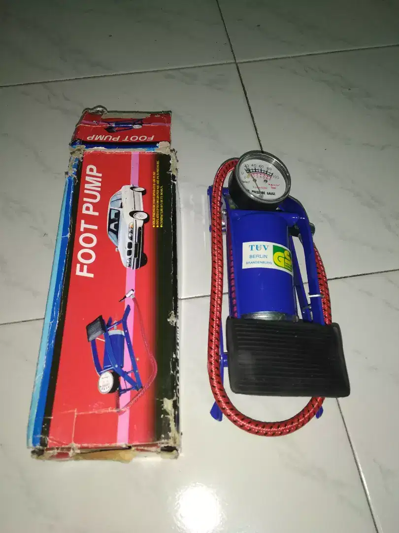 Pompa ban/pompa injak/tambah angin/emergency