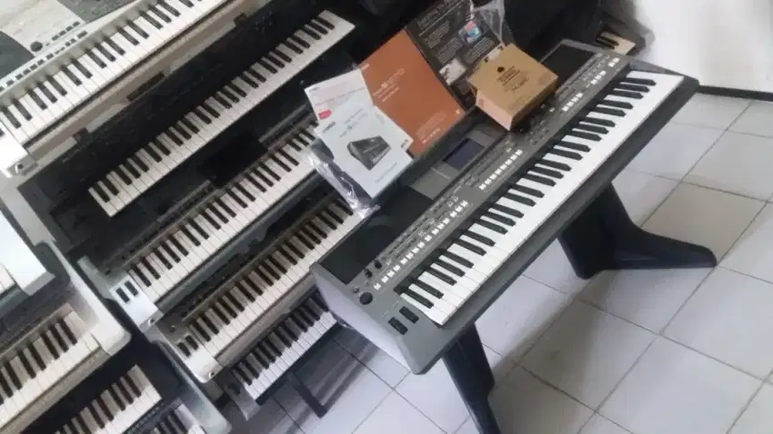 Di beli keyboard second