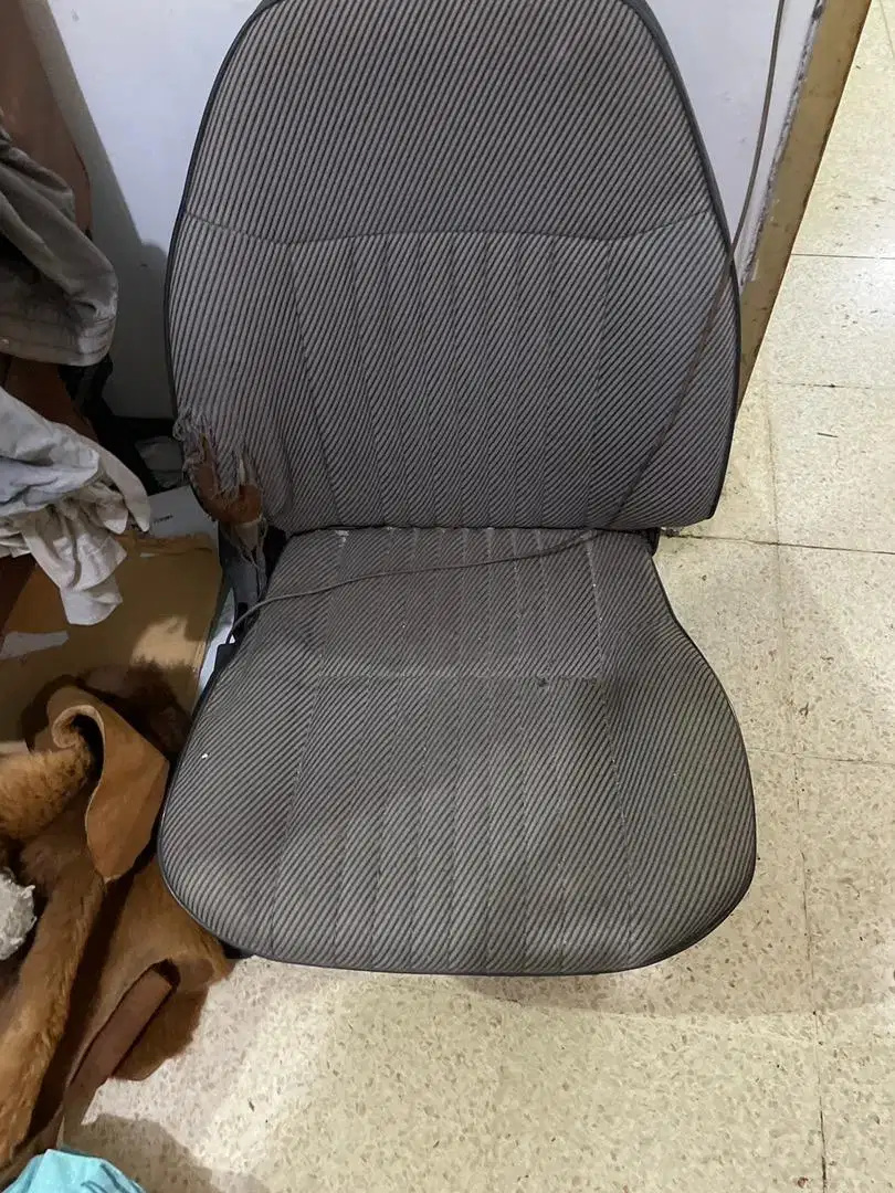 1bh bangku jok starlet kotak depan fabric lkp
