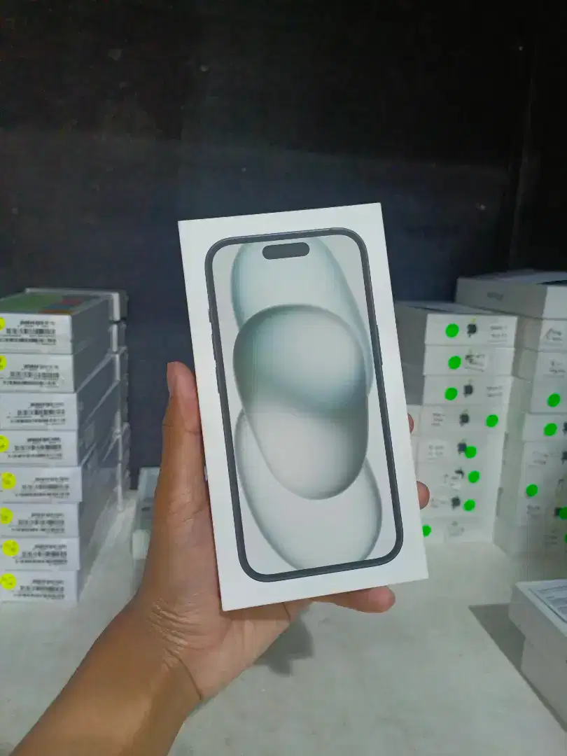 iPhone 15 128GB iBox