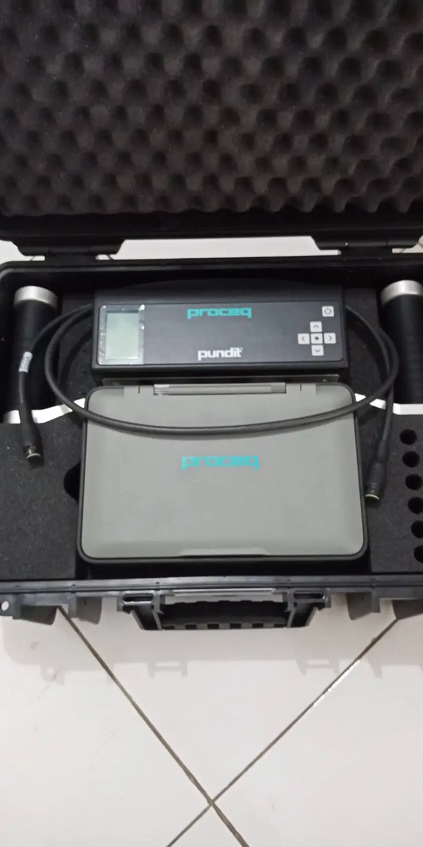 PROCEQ Pundit 250 Array