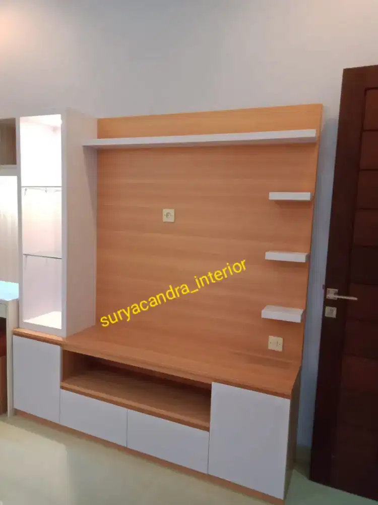 Rak tv, bufet tv, backdrop tv, interior, lapisan HPL