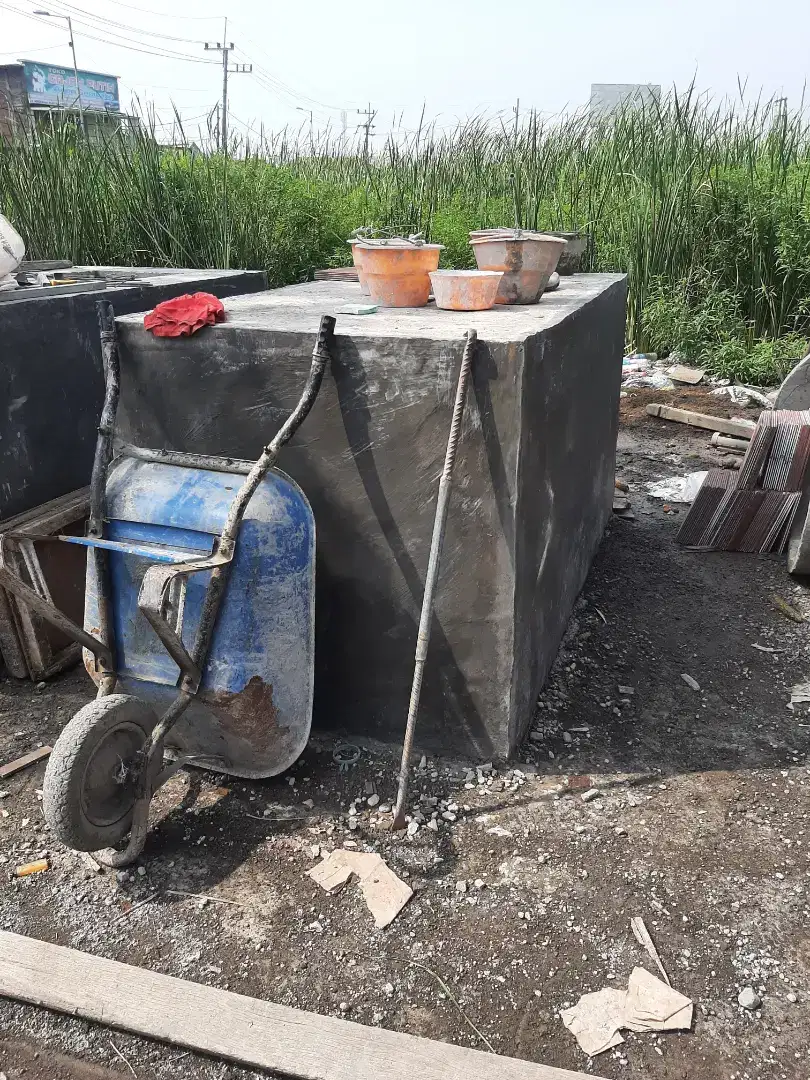 Tandon air ground tank beton cor