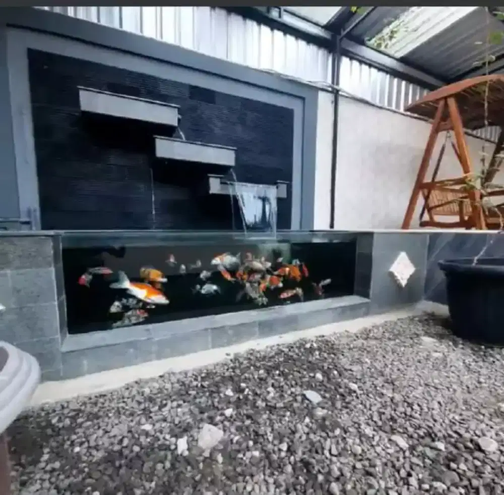 Kolam koi kaca sederhana