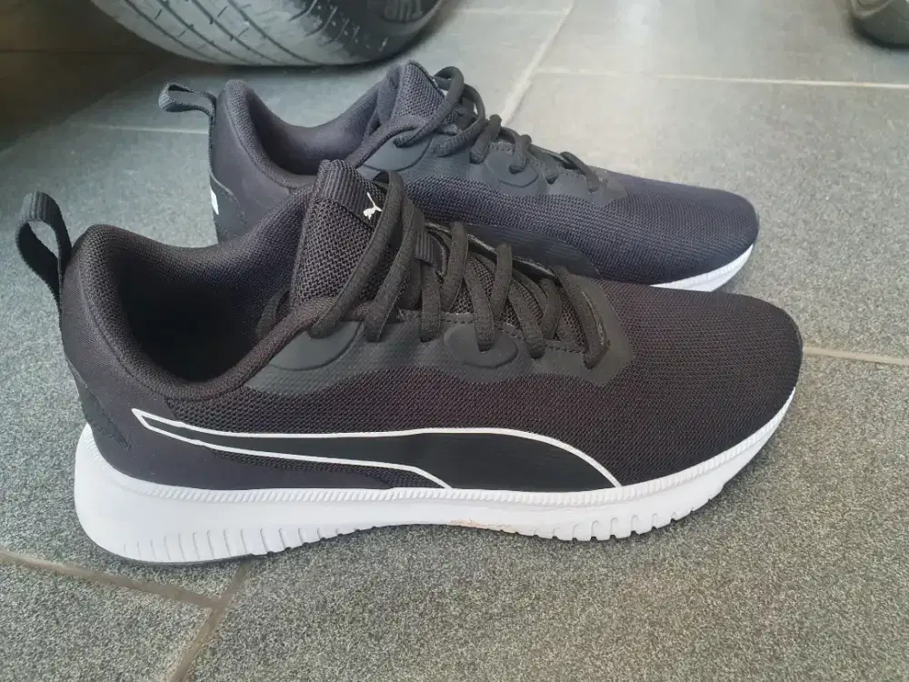 Sepatu running puma top original