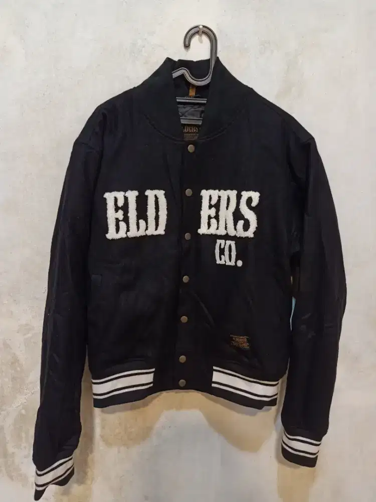 Jaket Varsity Elders Company Black