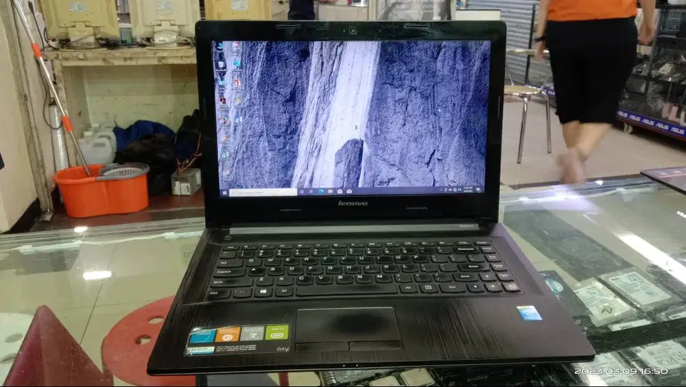 Laptop lenovo g4070 core i3 4030m 1,9ghz gen 4 ok semua