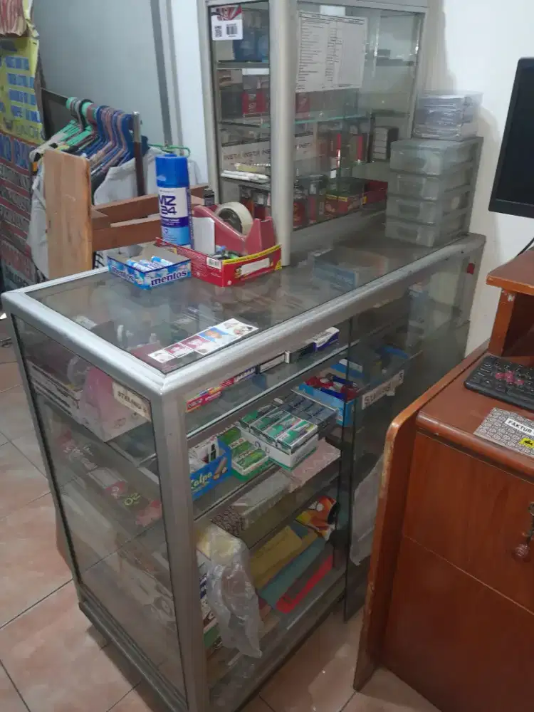 Jual usaha fotokopi lengkap steling2 jualan & barang dagangan/aksesors