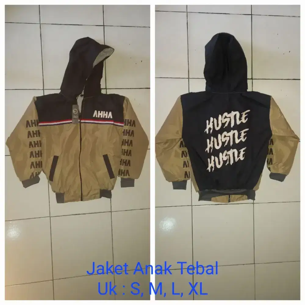 Jaket Tebal Anak Usia 2 - 9 Tahun Bertopi