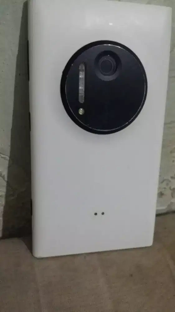 Nokia bts lumia 1020 white