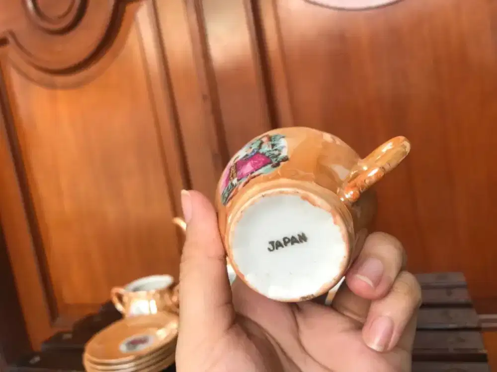 Satu set teko harga terjangkau