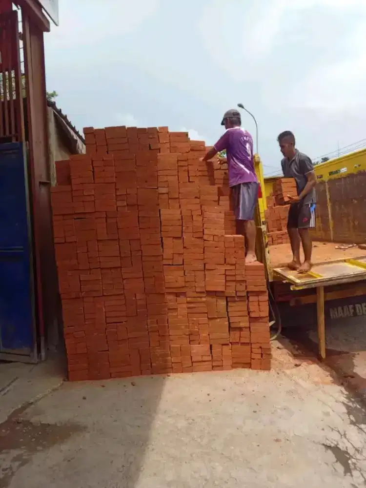 Bata Merah Pres Garut