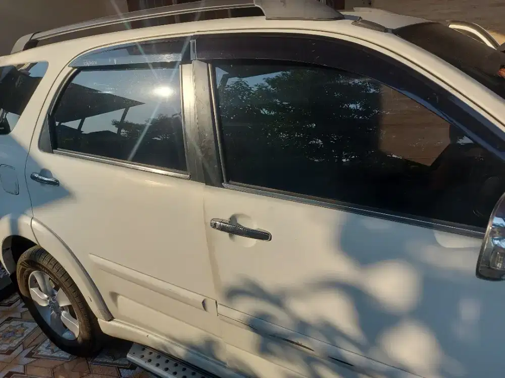 kaca film mobil penolak panas UV