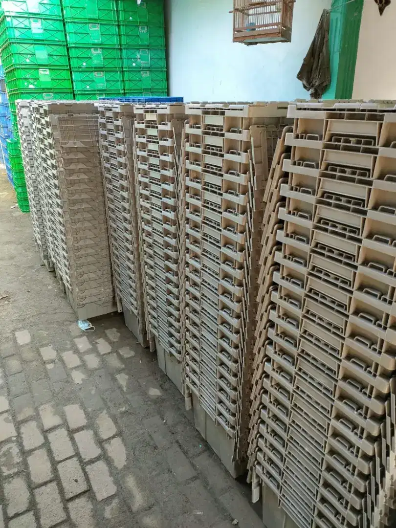 Jual beli pallet plastik, keranjang, box container murah semua ukuran
