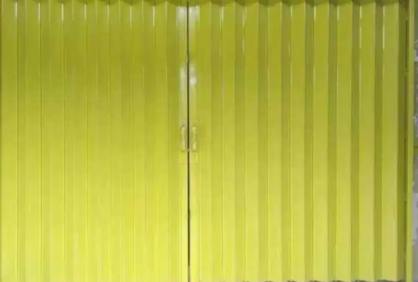 Roling door folding gate