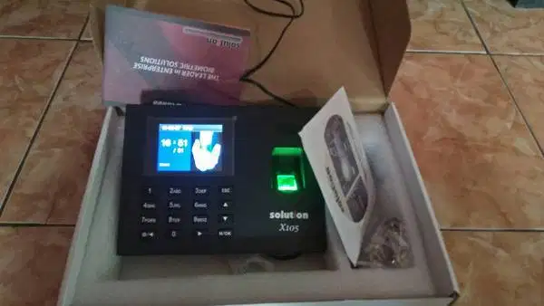 MESIN ABSENSI JARI DAN AKSES DOOR MURAH TANGERANG SELATAN