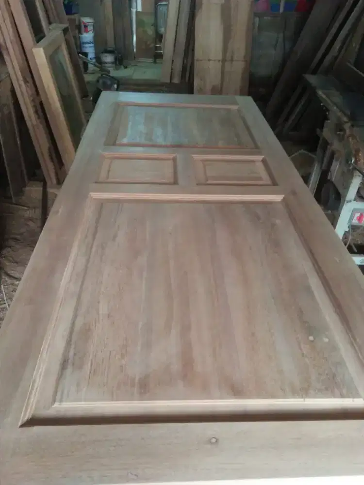 Daun pintu blok 3 motif