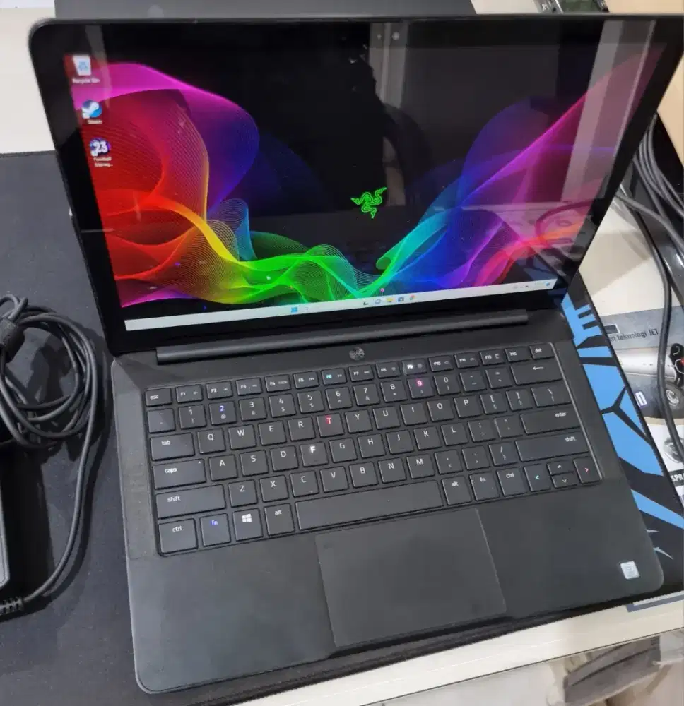 Razer Blade Stealth i7-8550u 16GB 256GB
