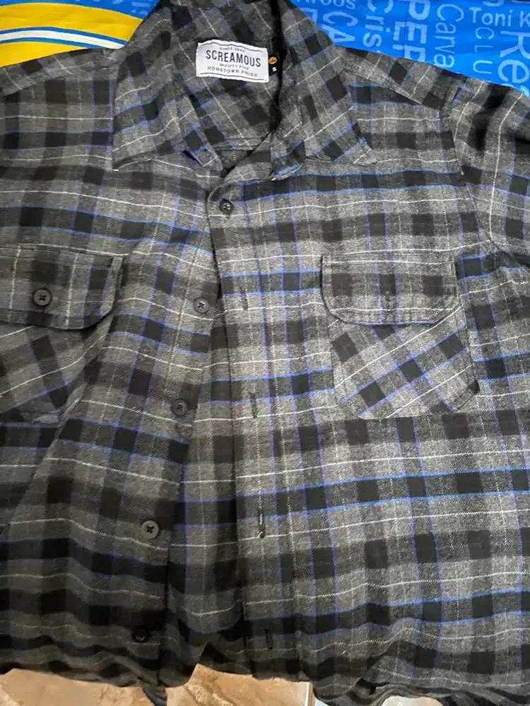 Kemeja screamous ori