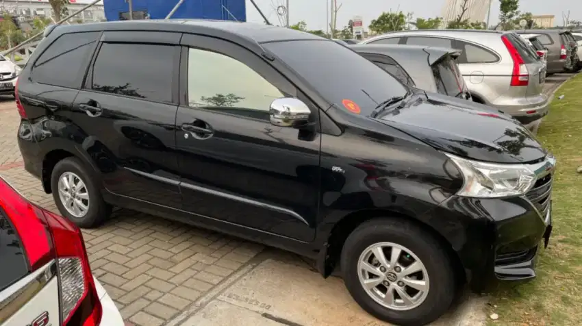 Rental sewa mobil manual matic lepas kunci harian mingguan bulanan