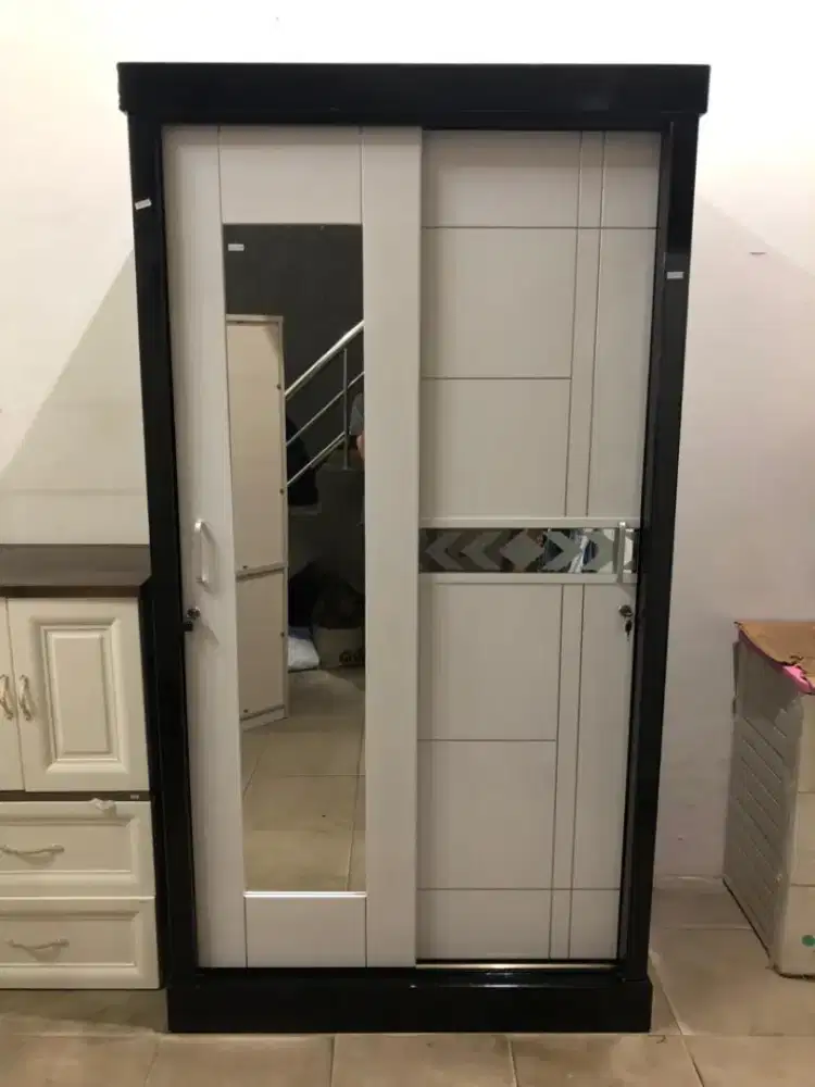 Lemari Baju 2 Pintu Sliding/ Lemari Pakaian 2 Pintu Sliding Plywood 51