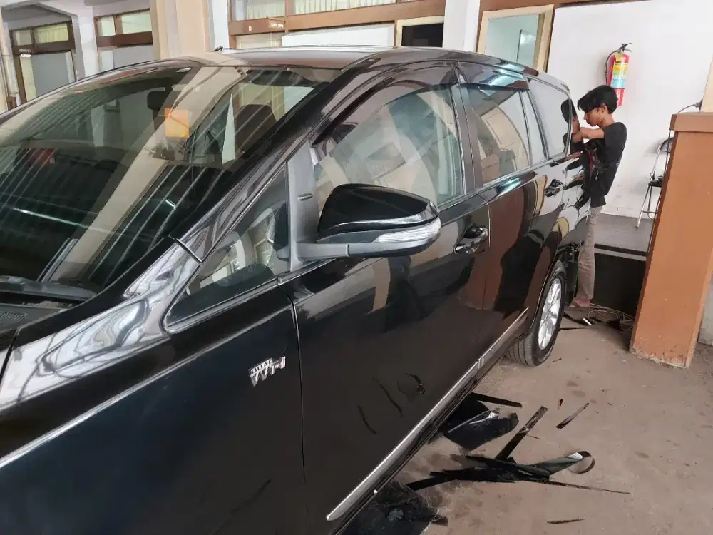 kaca film mobil bongkar pasang panggilan