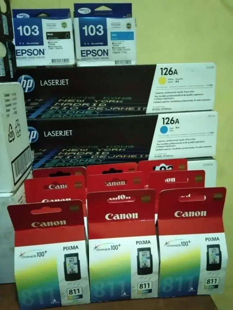 Dunia tinta catritge menerima baru atau bekas