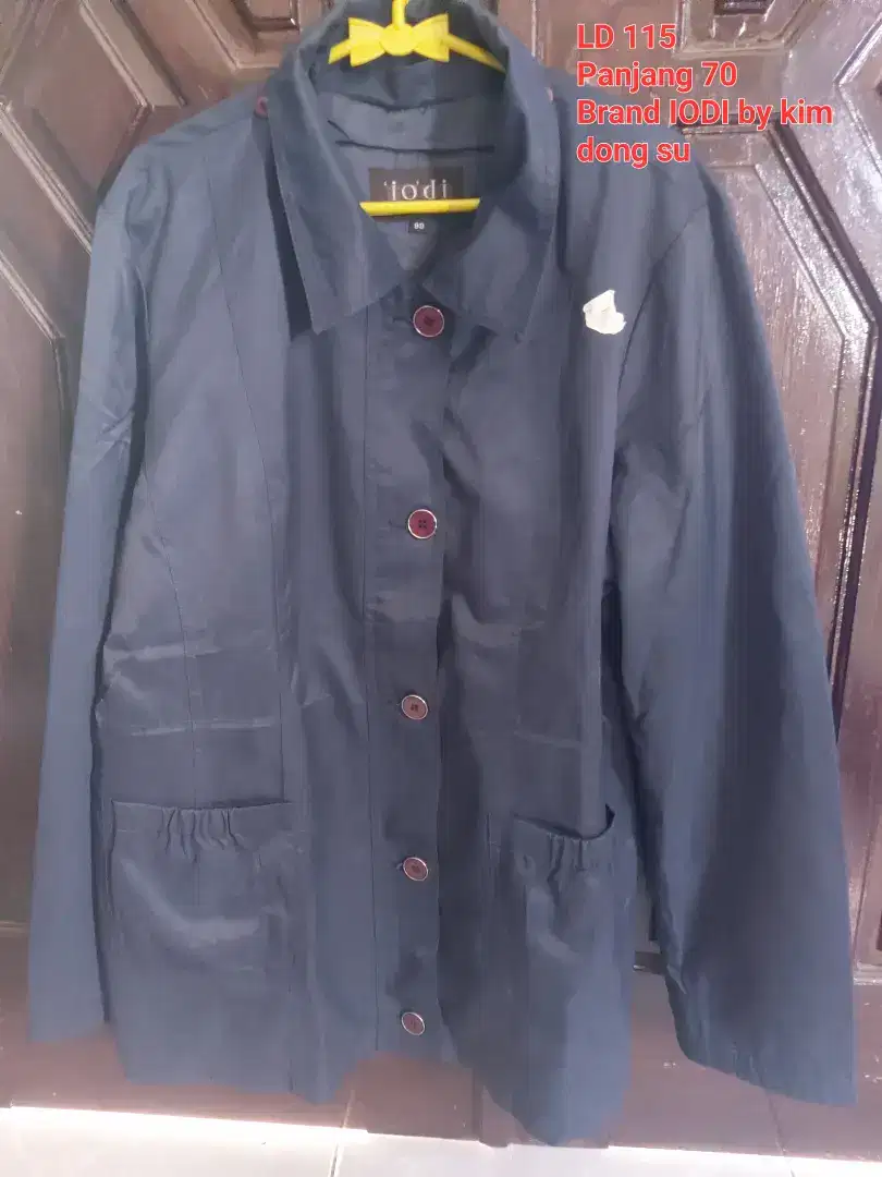 Jaket branded iodi