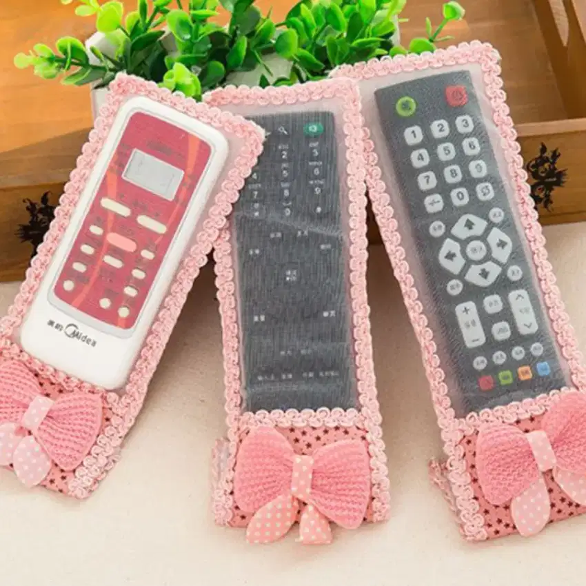 Sarung Remote TV Remot AC Cover Pelindung Remote DVD Renda Pita Pink