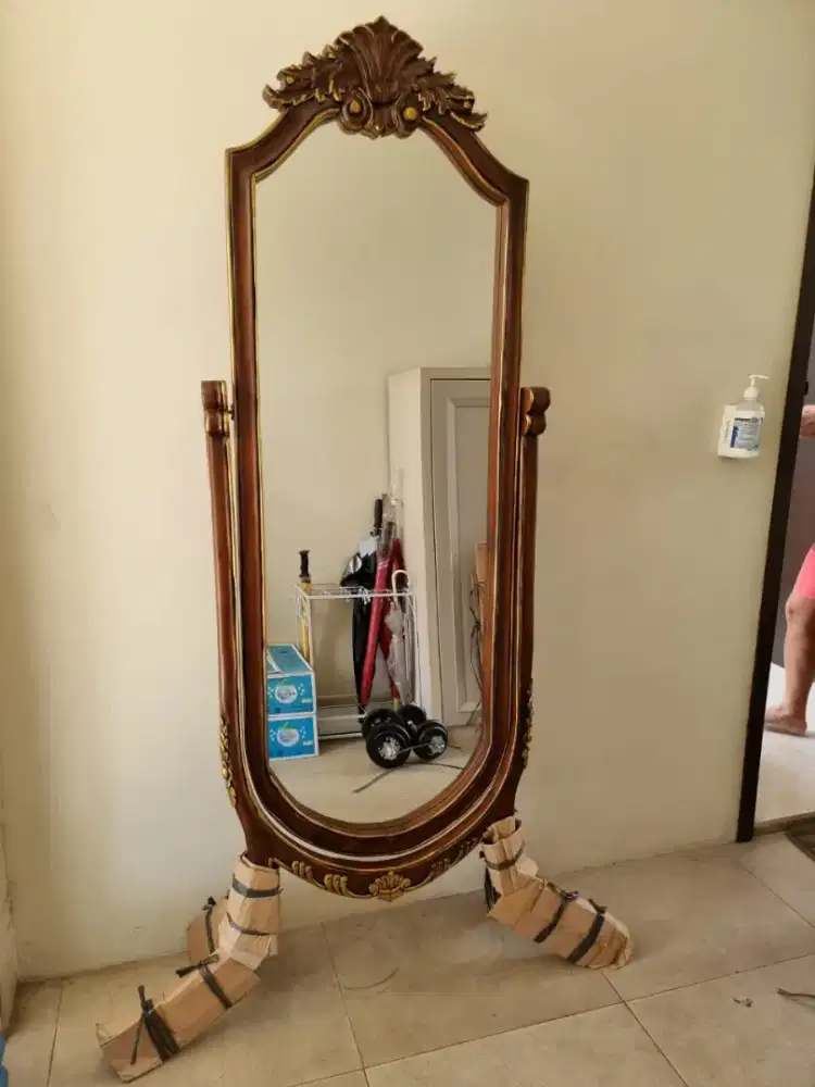 Standing Vertikal Cermin Ukir ISTIMEWA !!