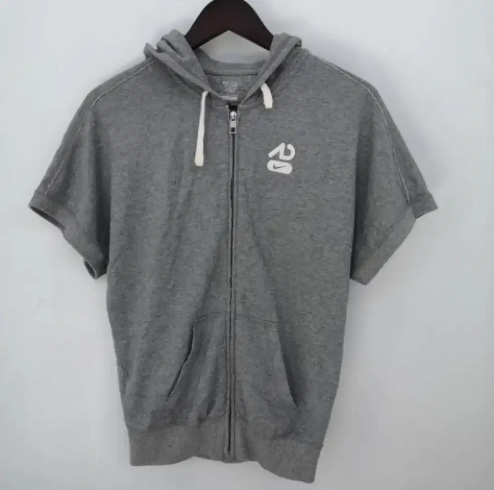 Sweater aos Hoodie Wanita Nike Original !