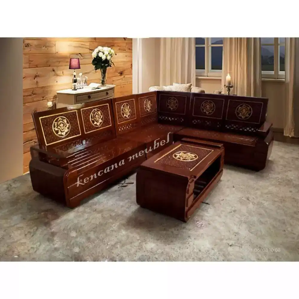 Kursi Sudut Domini (Kayu JATI)