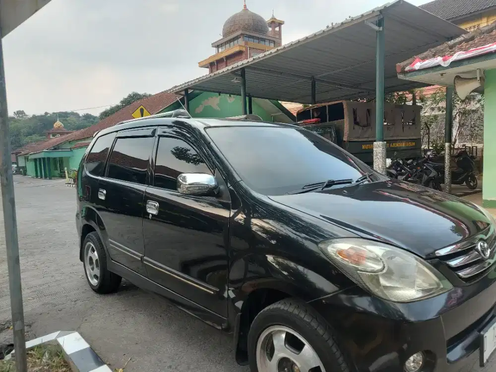 kaca film mobil nyaman siang dan malam