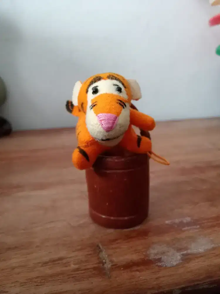 Gantungan kunci Tiger & Pajangan Ember