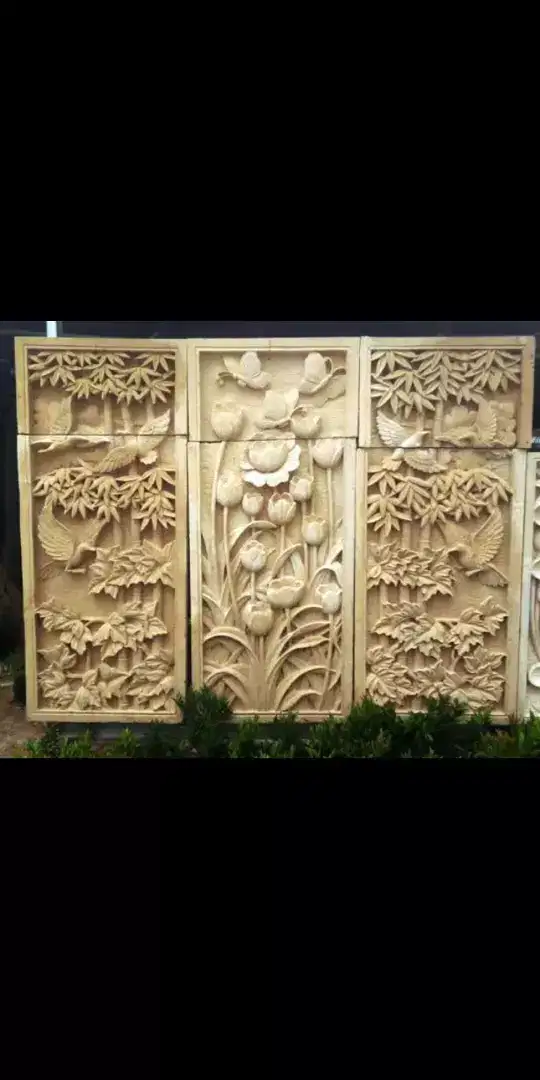 Ukiran batu alam