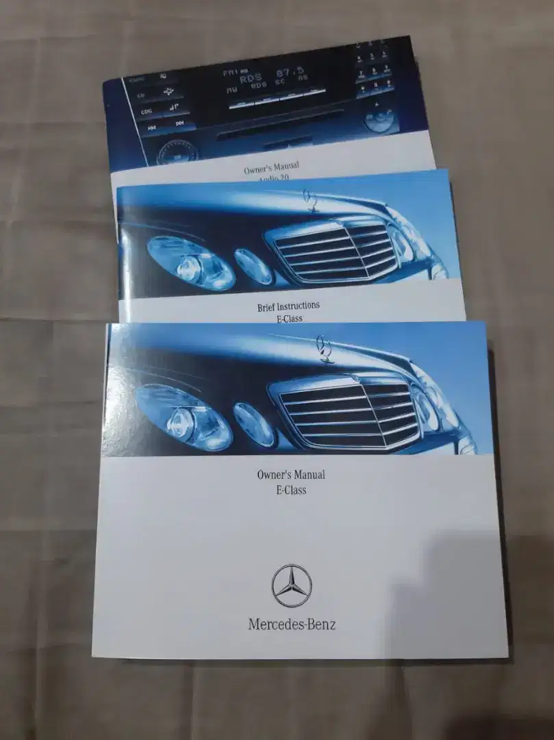 Book Manual 1 Set Repro Ori Mercedes Benz W211 E280 THN 2004/2008