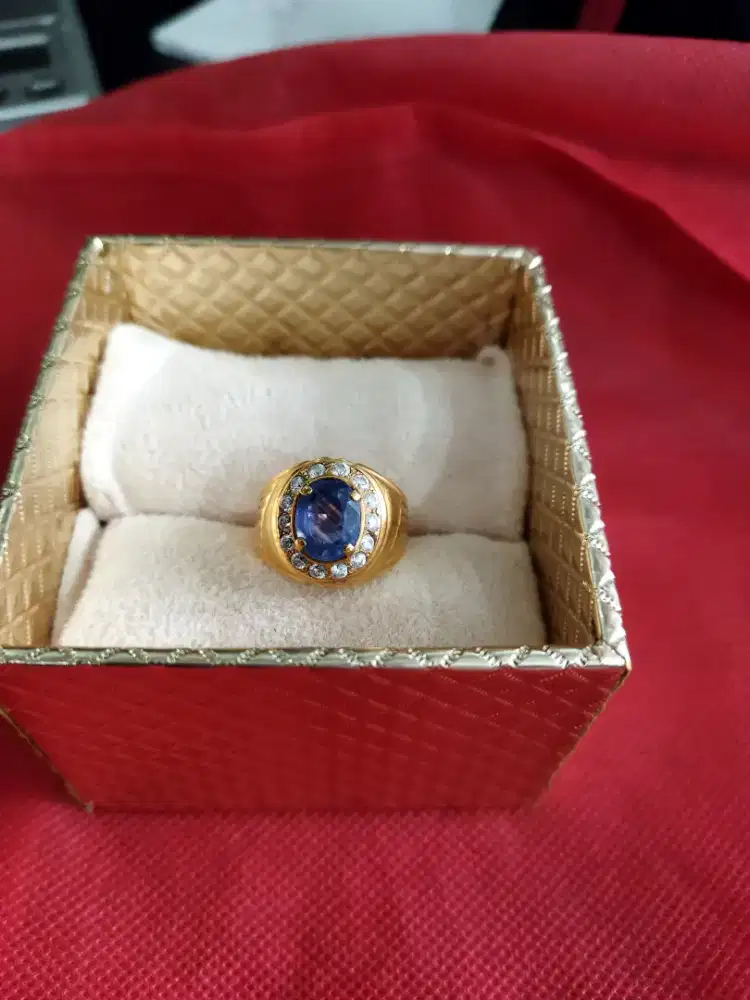 Cincin Eropa Pria Berlian Blue Natural Sapphire 2 Birma Kode 030