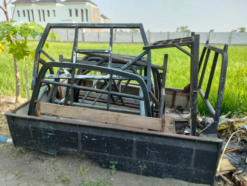 Roll Bar besi Untuk Espass PU