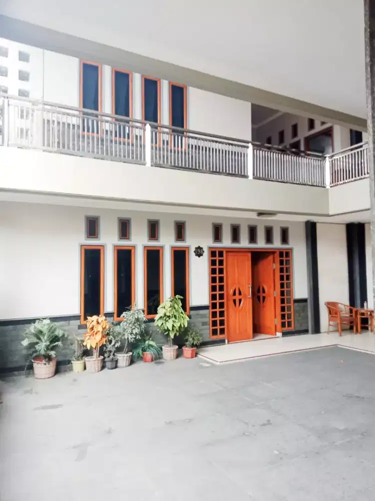 Rumah di ujungberung cocok untuk usaha, klinik atau toko